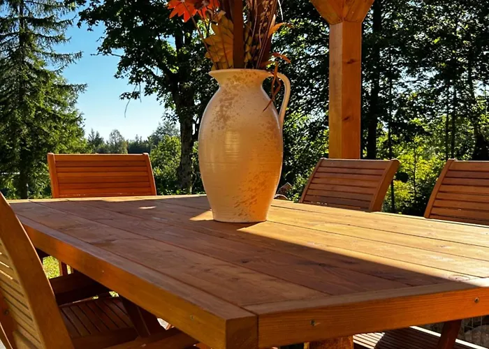 بيت للعطل Polane